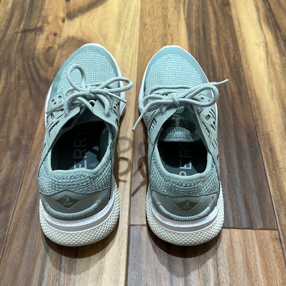 Sperry Women’s Sneakers Size 6.5 - Picture 4 of 5